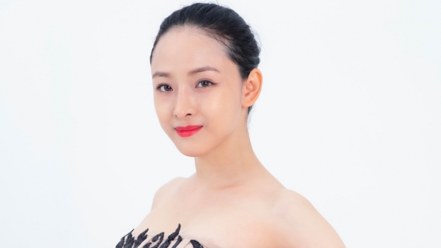 Trương Hồ Phương Nga bất ngờ tái xuất tại Vietnam International Fashion Week 2022